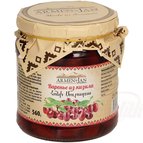 Cornouilles avec noyaux au sirop de sucre