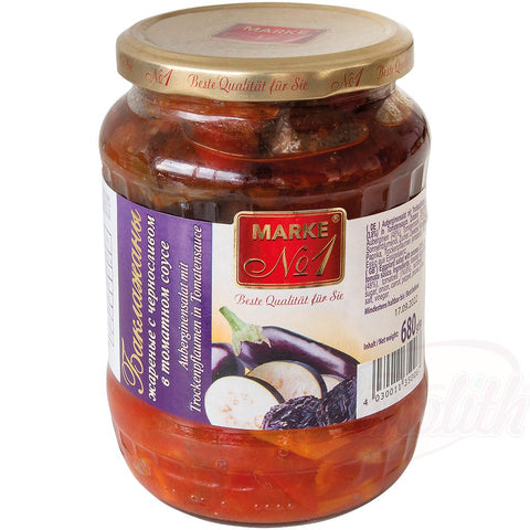 Auberginensalat mit Pflaumen in Tomatensauce