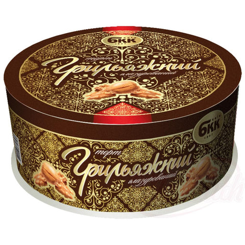 „Grilljagnij“-Tarte mit Walnuss-Crunch in fettiger, kakaohaltiger Glasur, gefroren